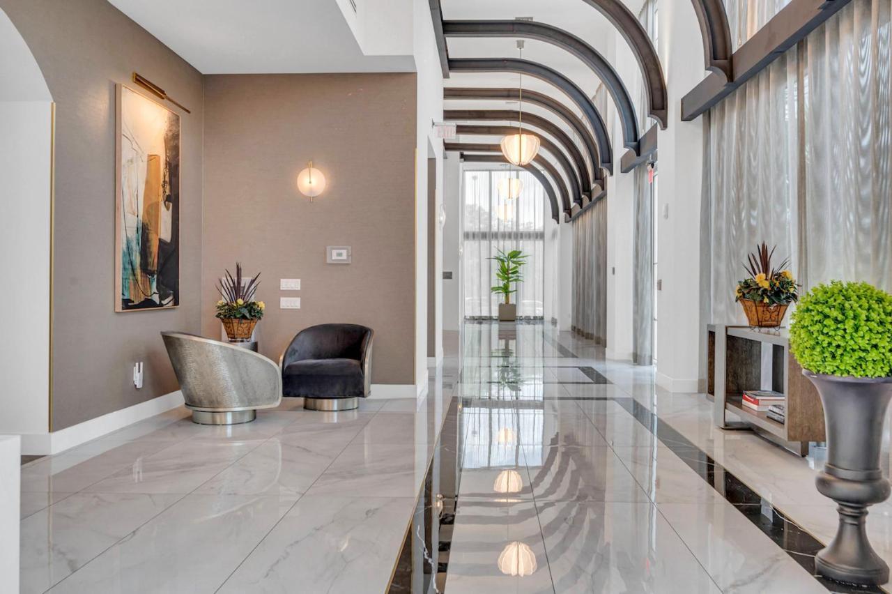 Апартаменти Modern Unit In Downtown Miami With Free Parking Екстер'єр фото