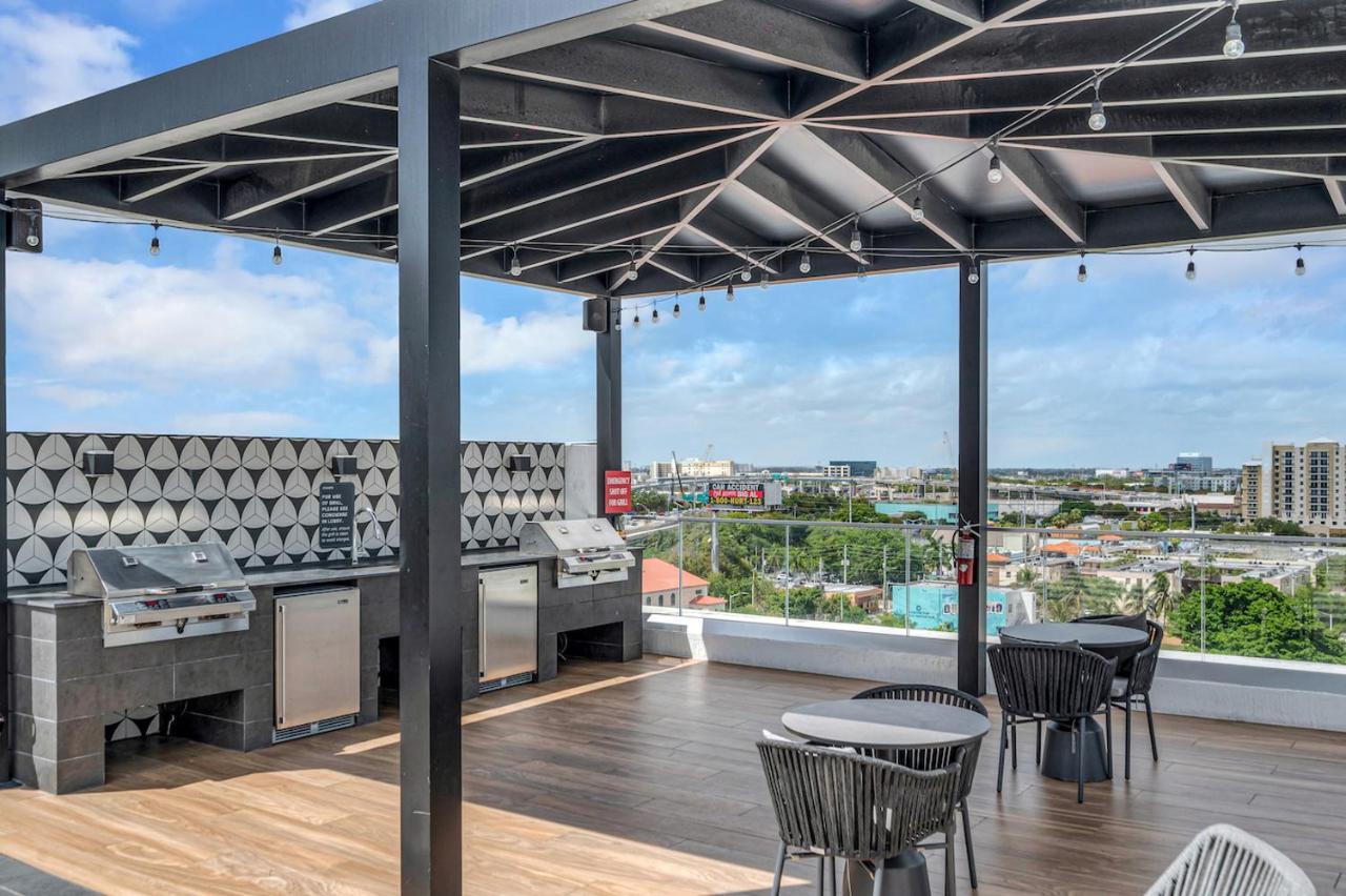 Апартаменти Modern Unit In Downtown Miami With Free Parking Екстер'єр фото